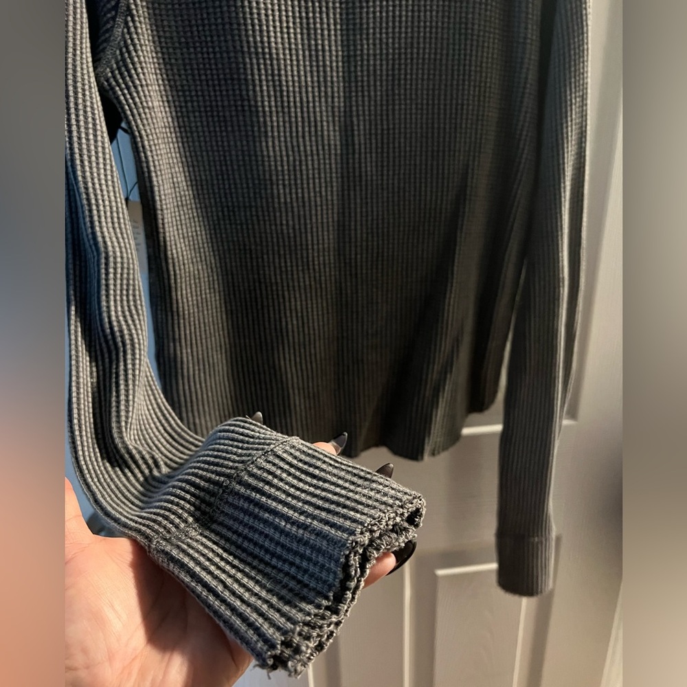 NWT Free People Gray Waffle Knit Long Sleeve Top - Picture 9 of 9
